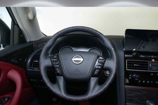 Nissan Patrol Platinum V8 2022