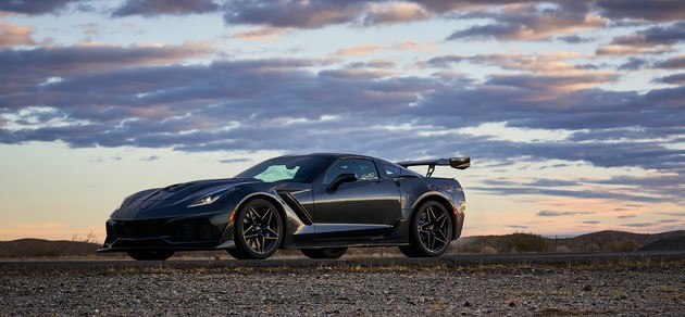 Why Renting a Chevrolet Corvette is Worth It?